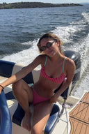 Del barco al chiringuito: los bikinis y looks que mejor funcionan en Ibiza